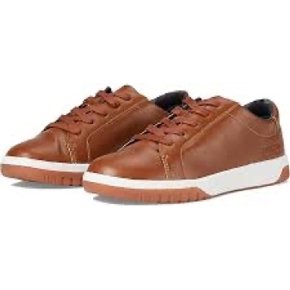 NIB Kenneth Cole Reaction Kids Cyril Tyson Brown Lace Up Sneakers Sz 1